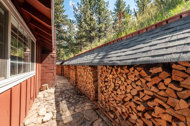 $729,000 | 160 Laramie Street, Markleeville, CA 96120