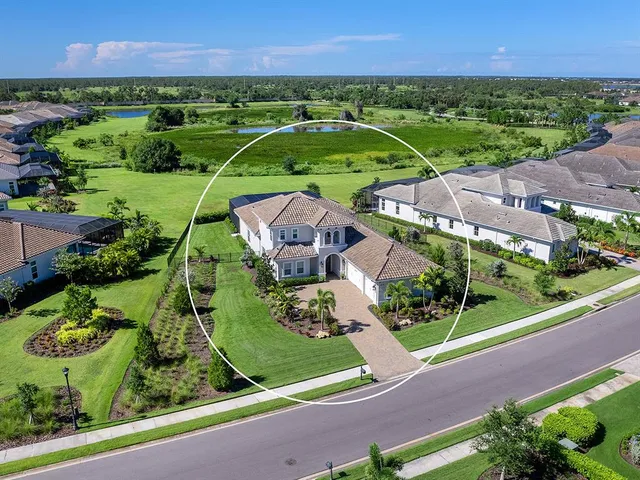 $2,350,000 | 17114 Verona Place, Lakewood Ranch, FL 34202