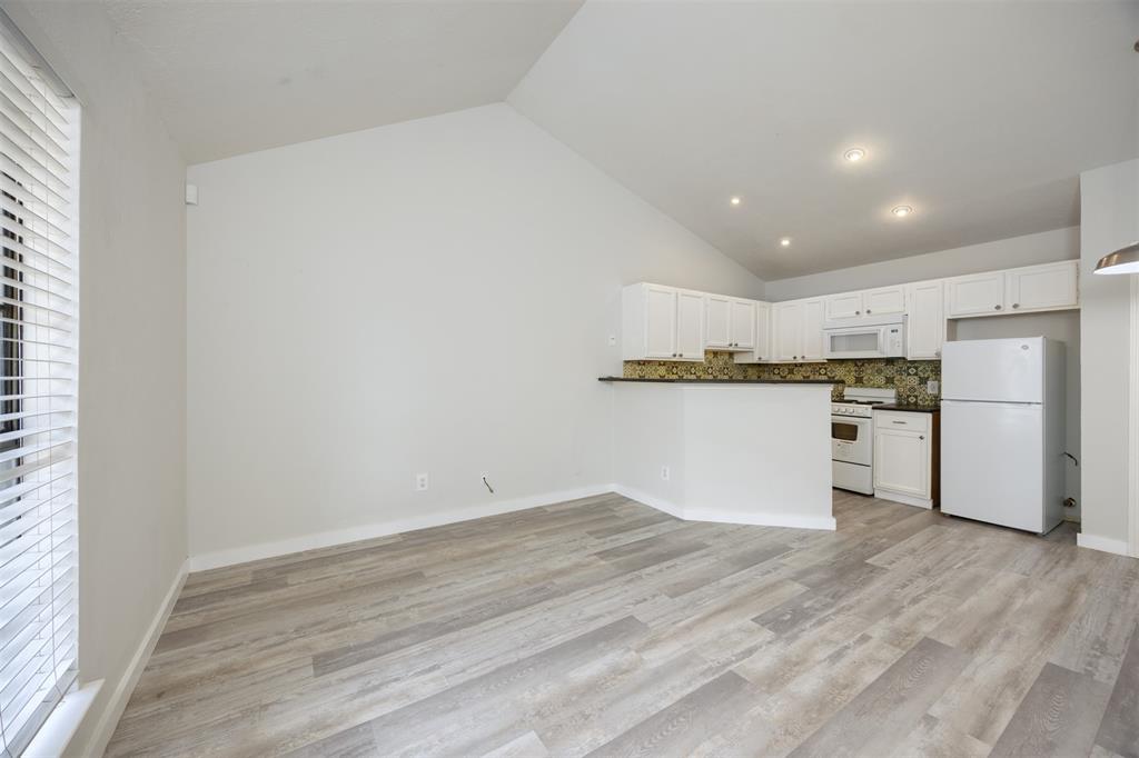 6108 Abrams Road, Unit 329 Dallas, TX 75231 - Photo 3 of 14