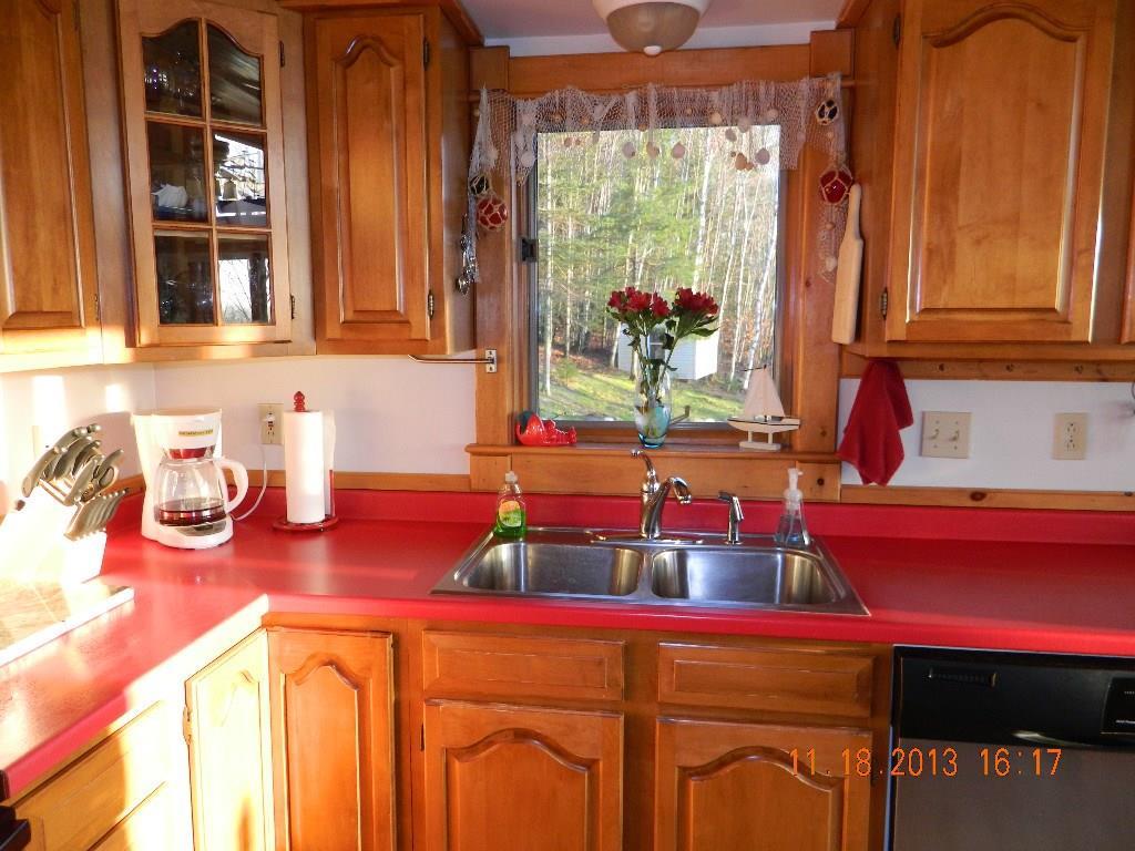 16 Maple Street Ellsworth, ME 04605 - Photo 3 of 33 Photo