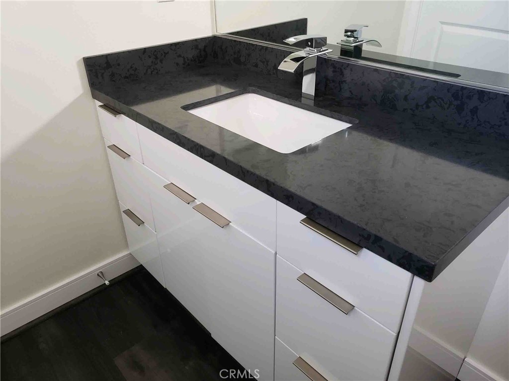 2651 South Hobart Boulevard, Unit 6 Los Angeles, CA 90018 - Photo 6 of 8 a close view of tap