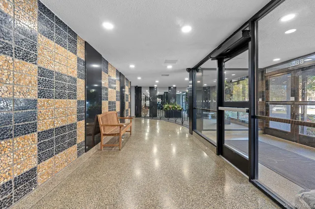 $239,000 | 88-25 155th Avenue, Unit 2B | Lindenwood