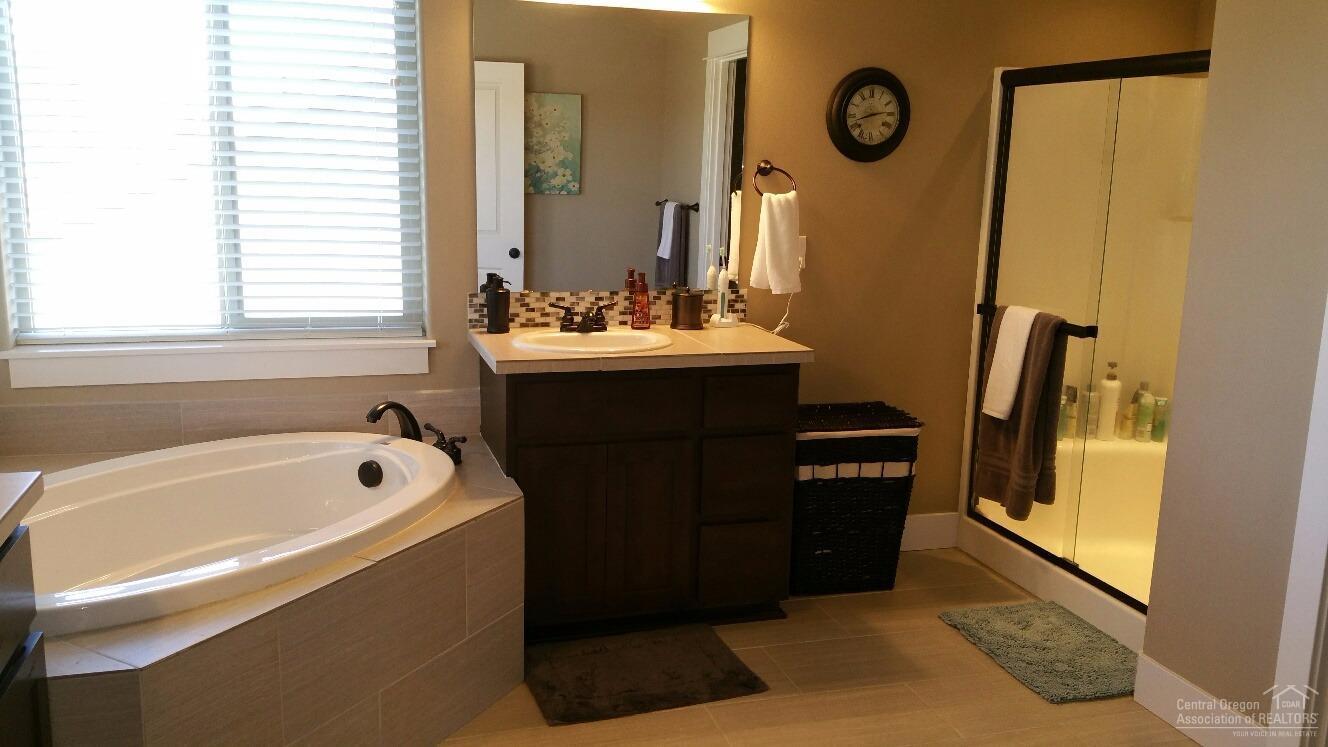 20864 Rorick Drive Bend, OR 97701 - Photo 11 of 24 Additional Photo
