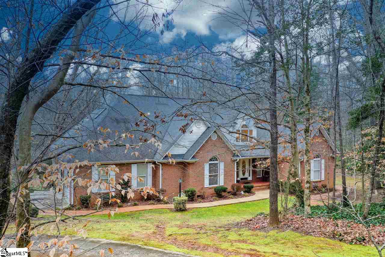 413 North Silver Ridge Drive Greer, SC 29651 - Photo 2 of 36