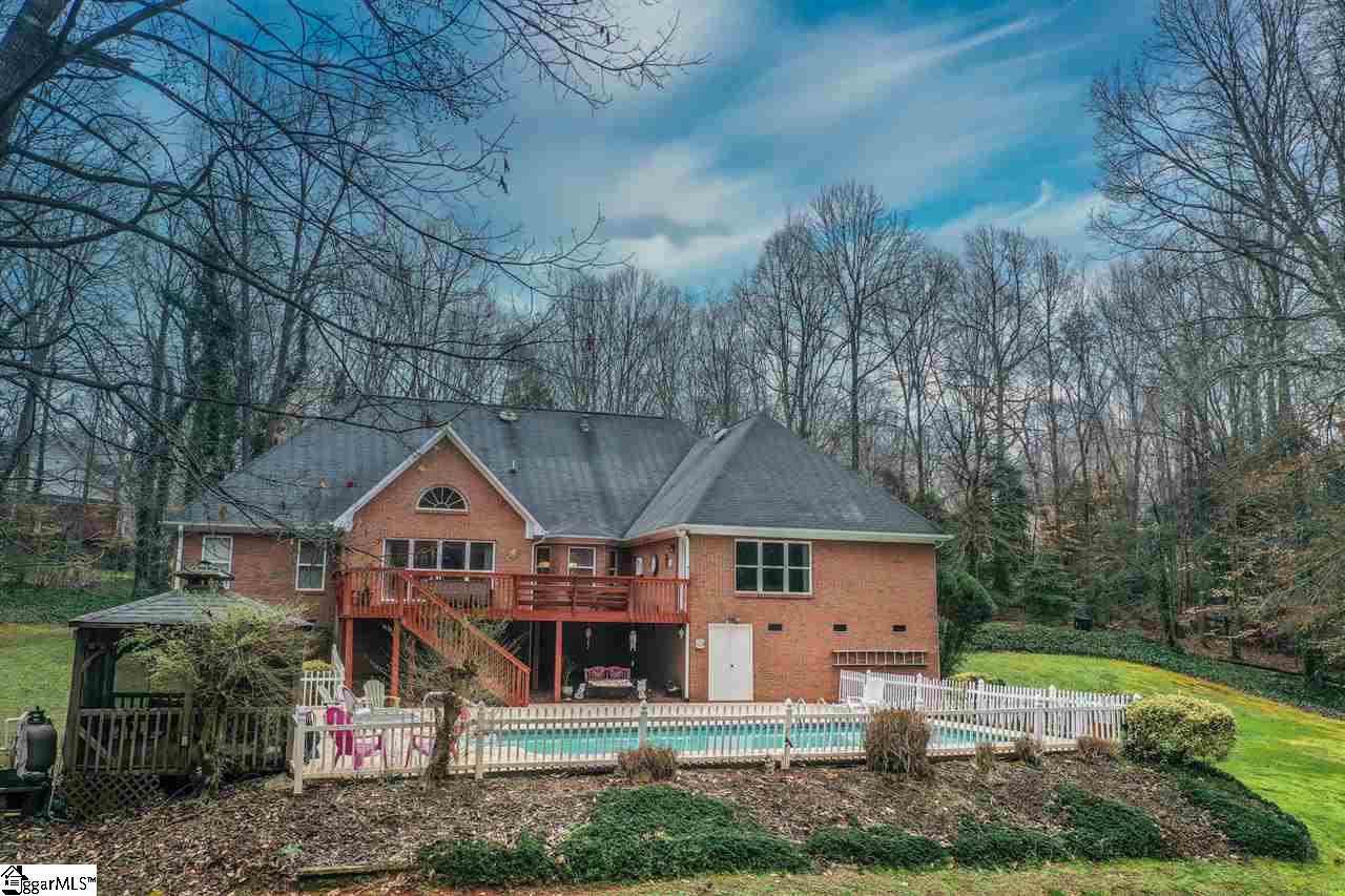 413 North Silver Ridge Drive Greer, SC 29651 - Photo 5 of 36
