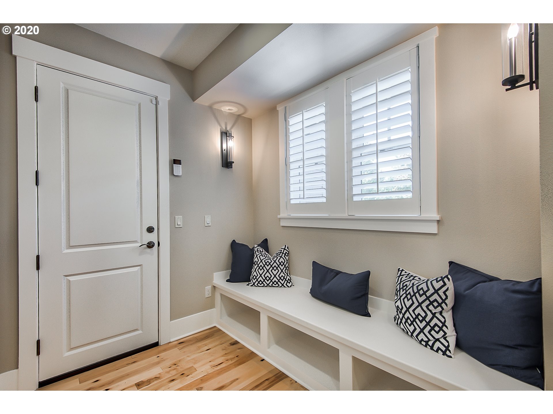 14110 Goodall Road Lake Oswego, OR 97034 - Photo 11 of 32 Gallery Image 11