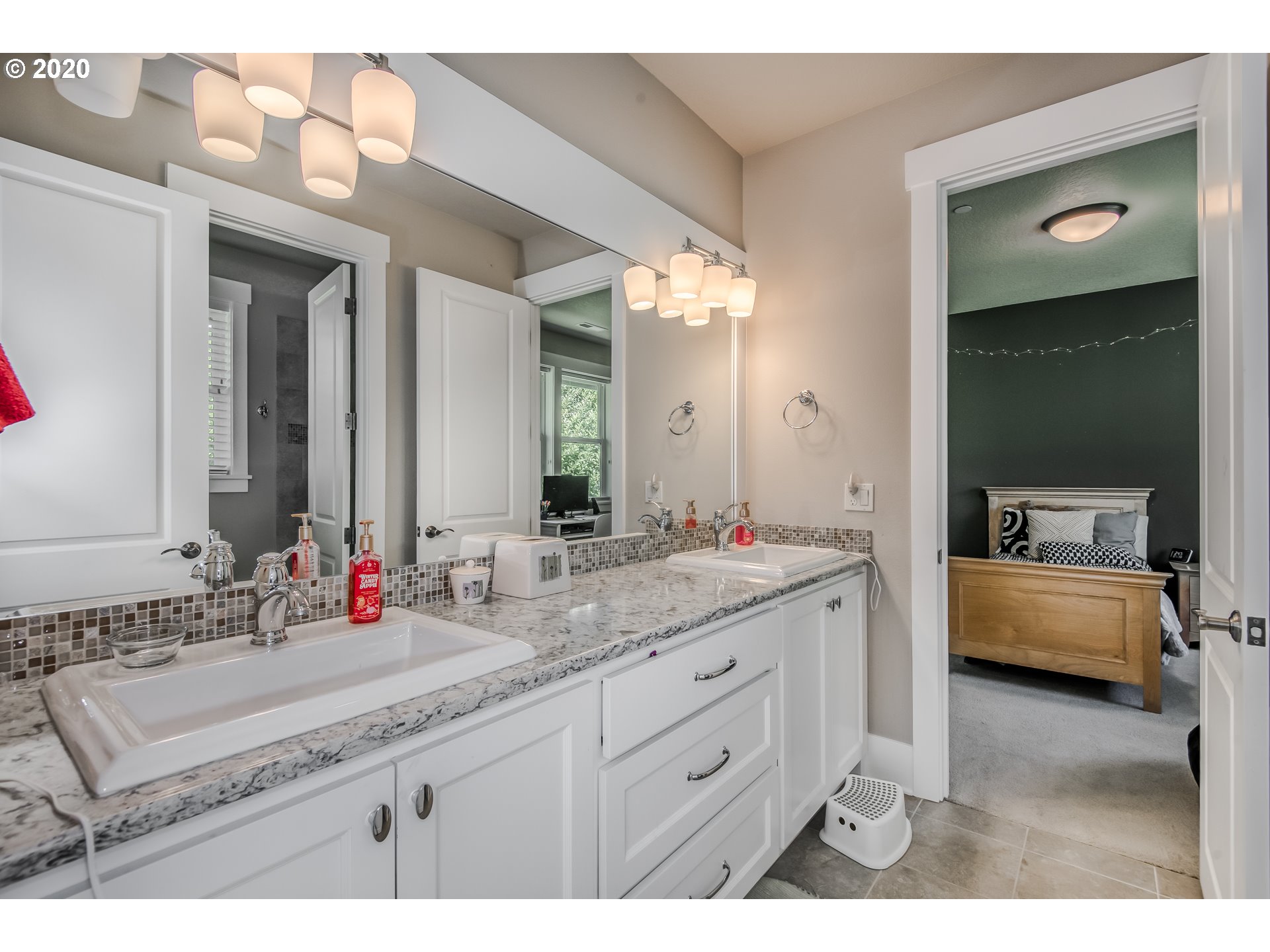 14110 Goodall Road Lake Oswego, OR 97034 - Photo 24 of 32 Gallery Image 24