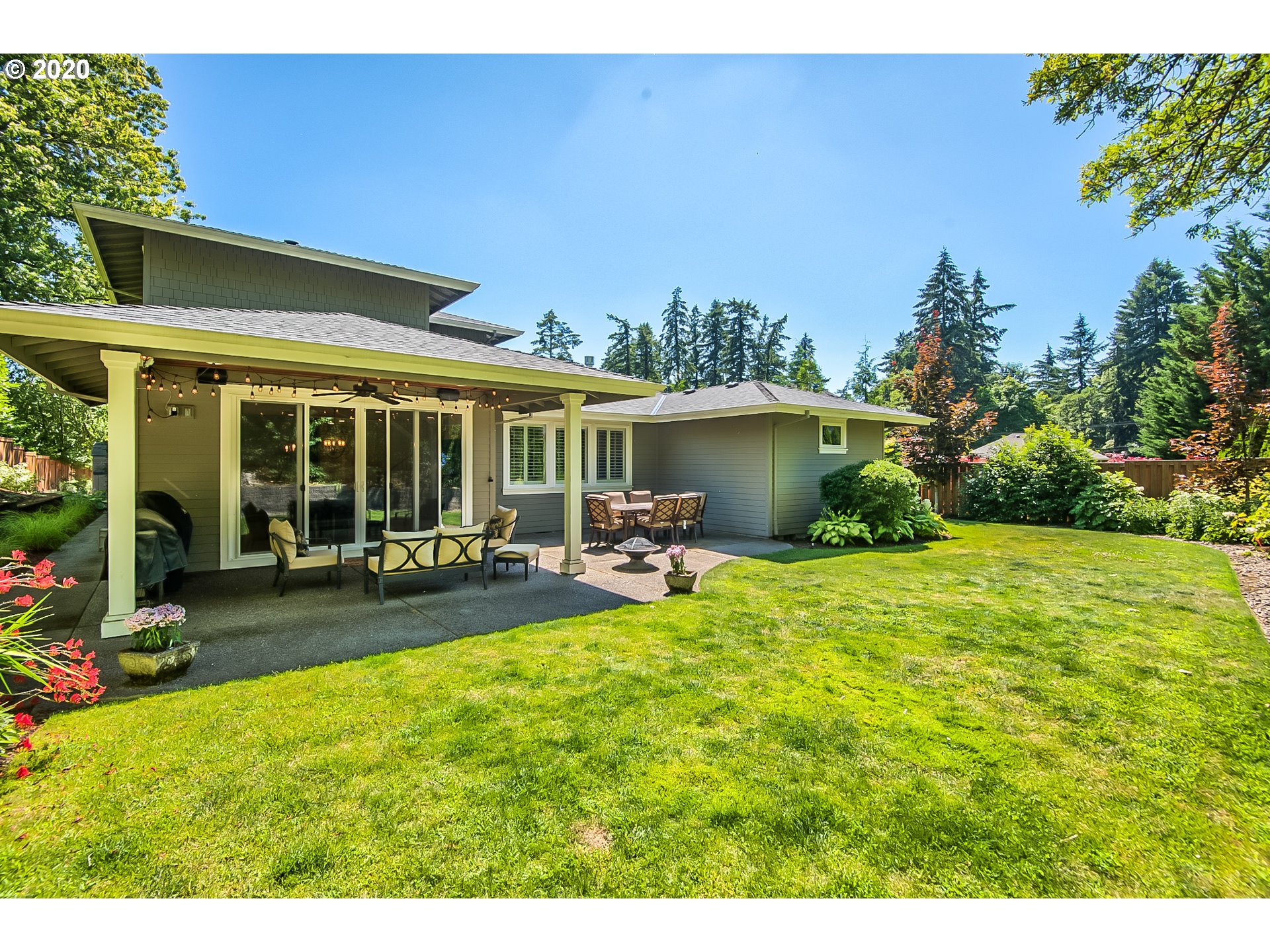 14110 Goodall Road Lake Oswego, OR 97034 - Photo 28 of 32 Gallery Image 28