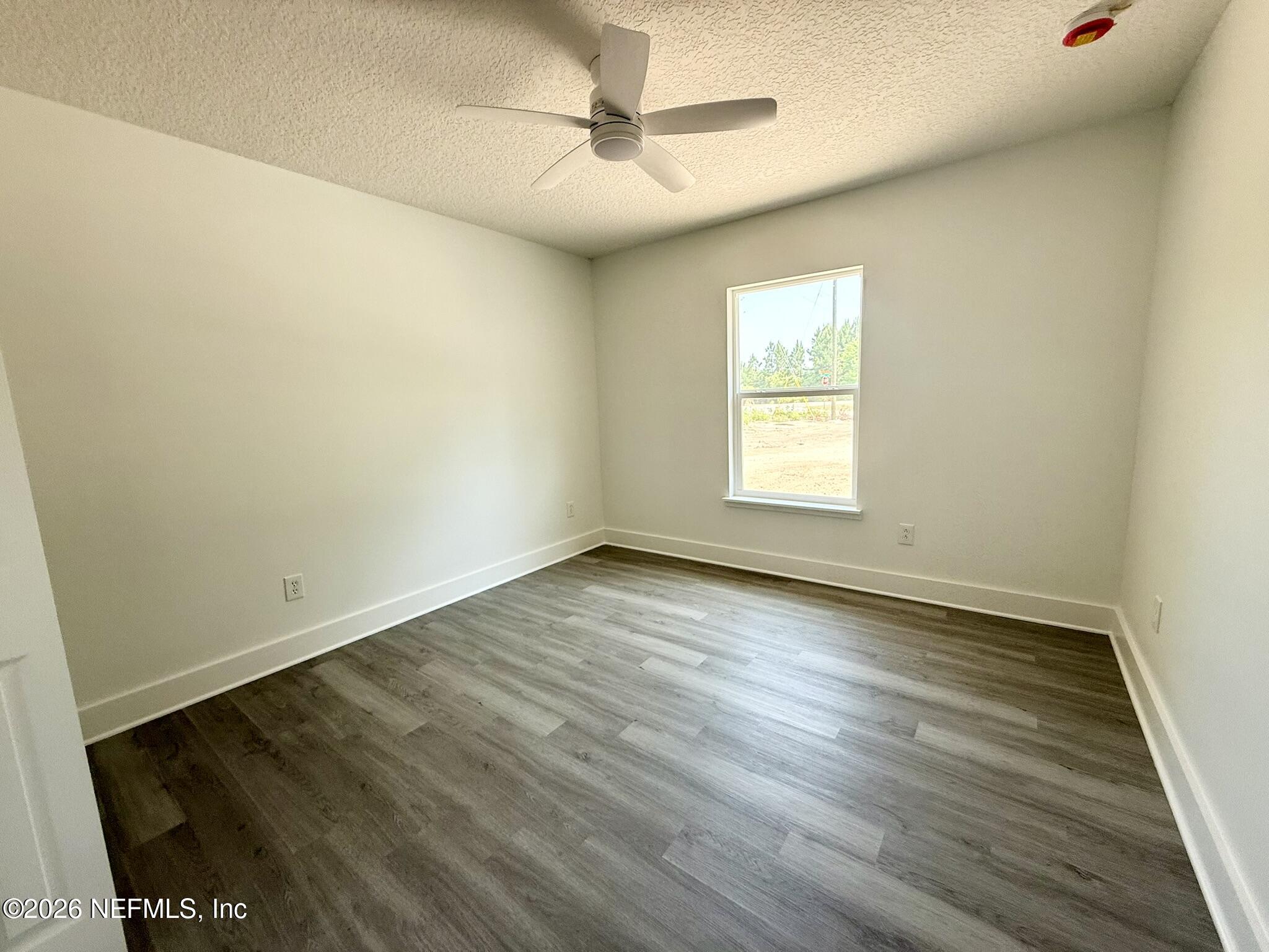 28019 Bond Road Hilliard, FL 32046 - Photo 12 of 14 IMG_2630