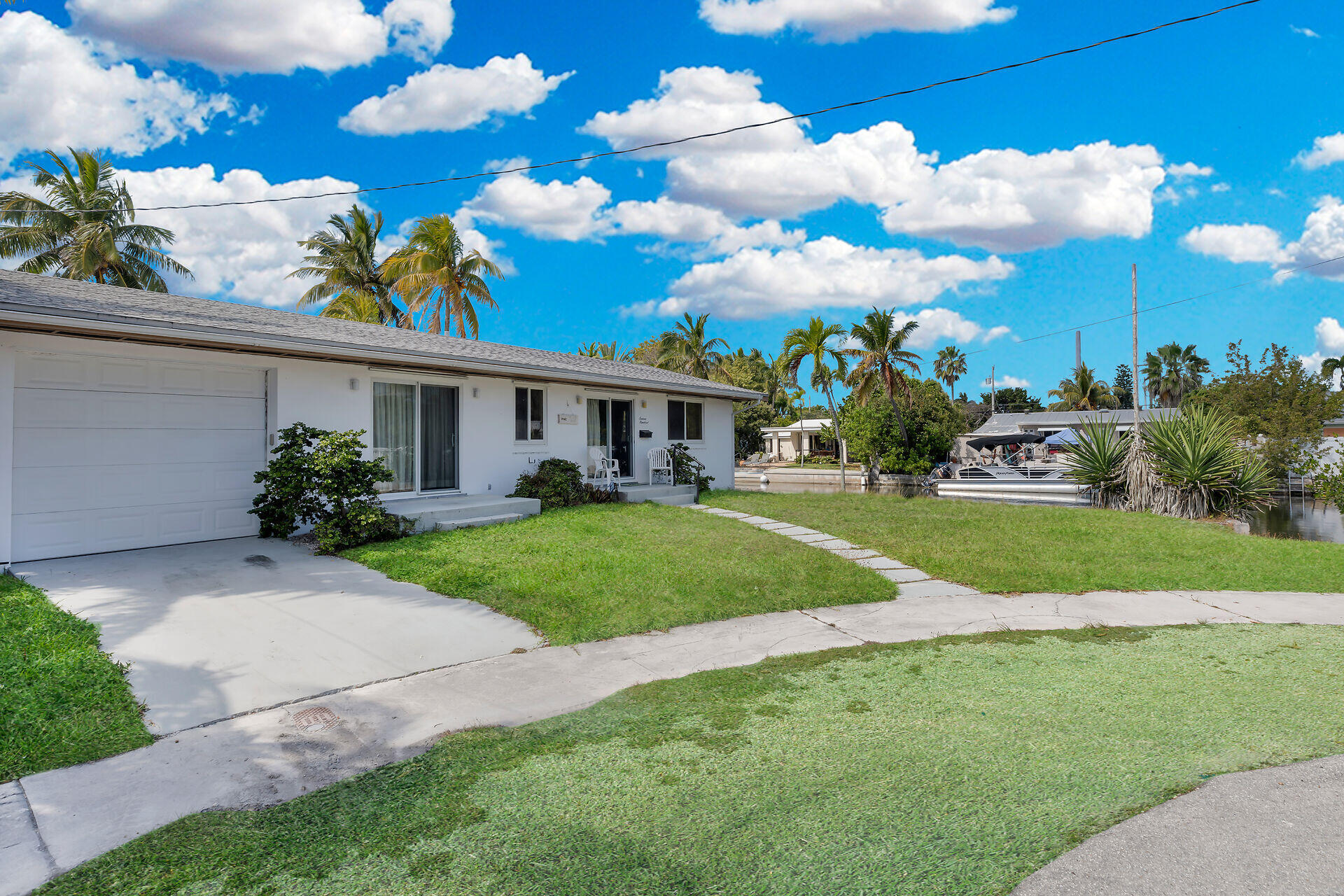 1600 Bahama Drive Key West, FL 33040 - Photo 14 of 41 a view of a house with a big yard