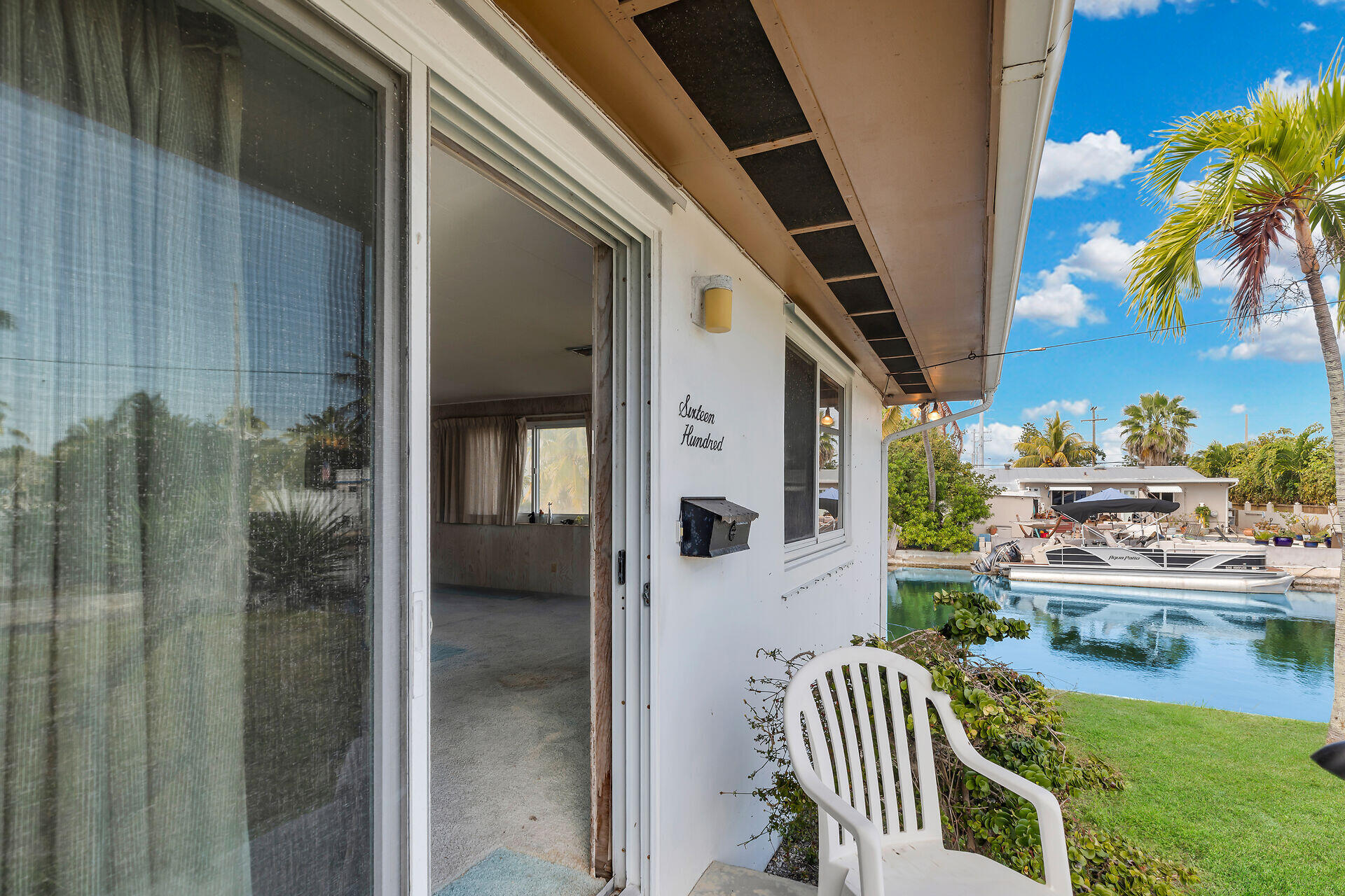 1600 Bahama Drive Key West, FL 33040 - Photo 17 of 41 a balcony with furniture and a potted plant