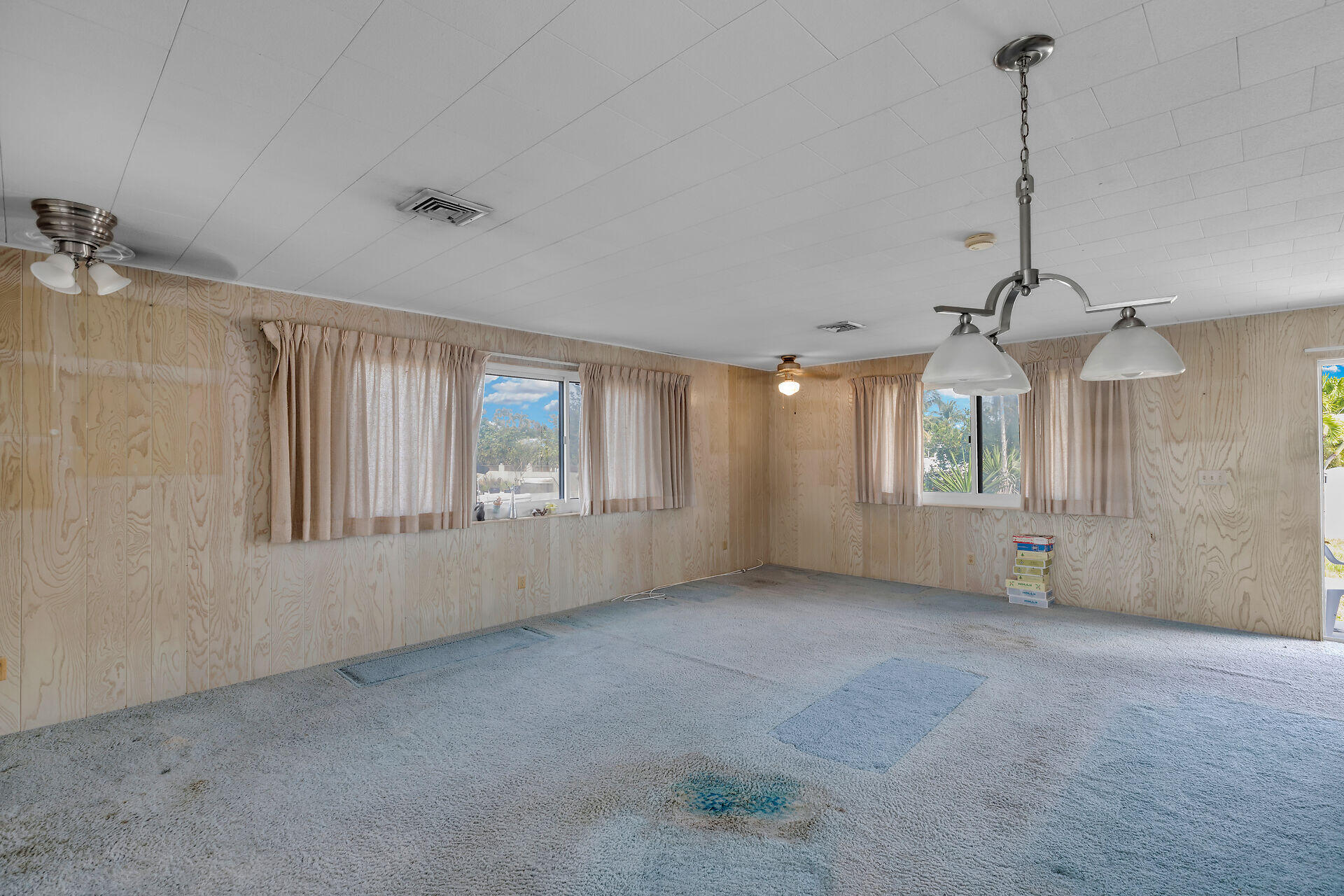 1600 Bahama Drive Key West, FL 33040 - Photo 22 of 41 a view of an empty room with window and cabinet area