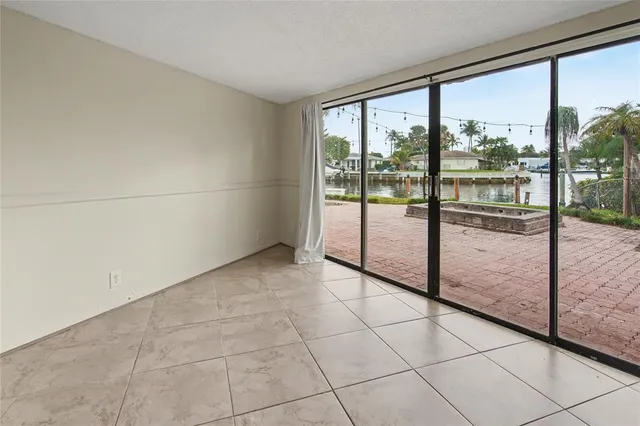 $4,500 | 1000 Southeast 7th Avenue, Pompano Beach, FL 33060