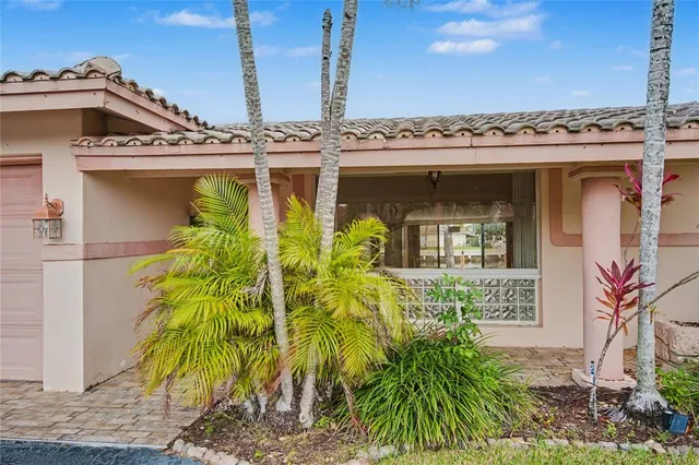 $4,500 | 1000 Southeast 7th Avenue, Pompano Beach, FL 33060