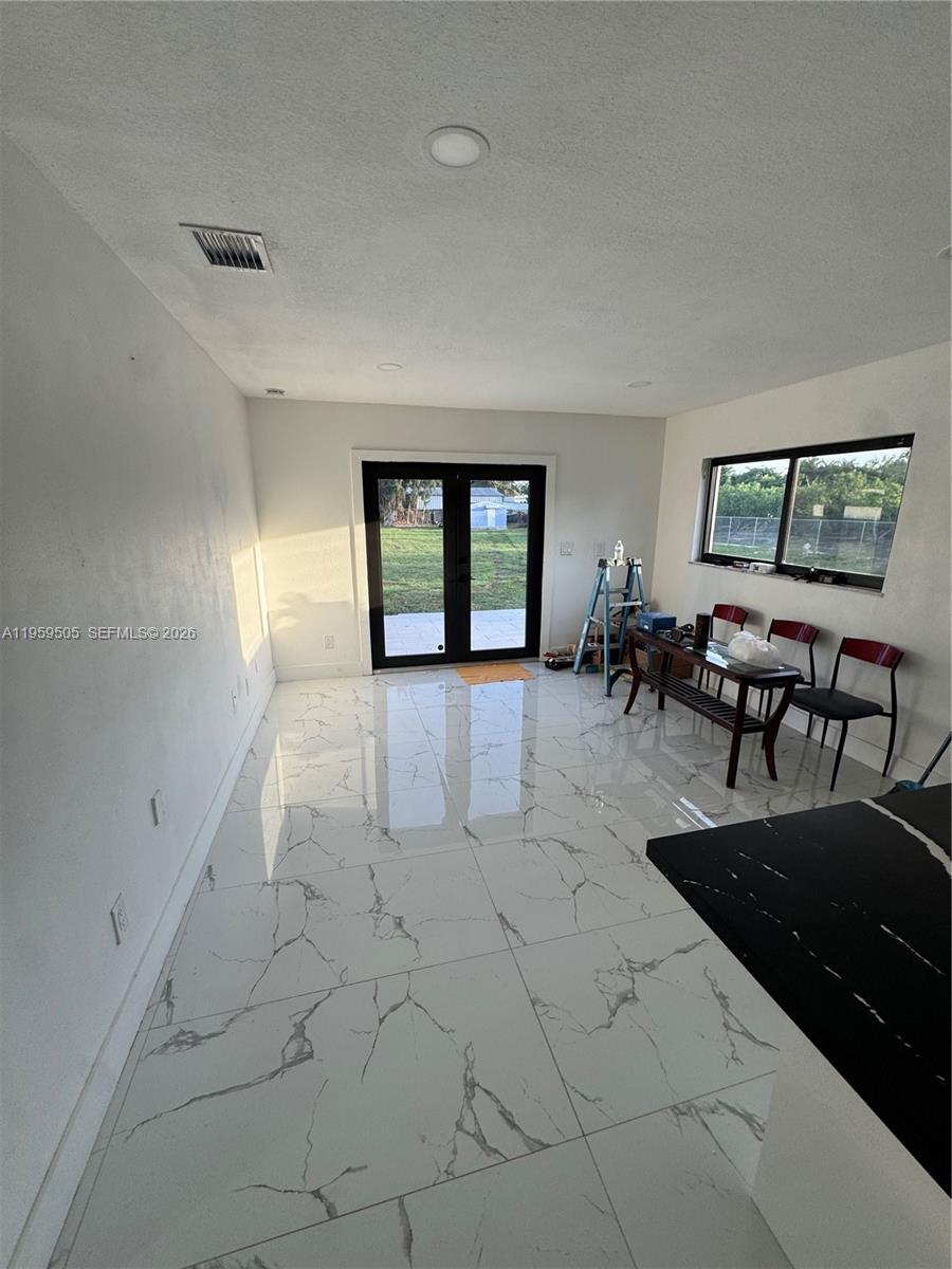19530 Southwest 210th Street Miami, FL 33187 - Photo 20 of 20