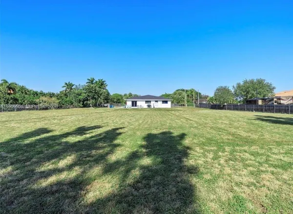 $970,000 | 19530 Southwest 210th Street, Miami, FL 33187