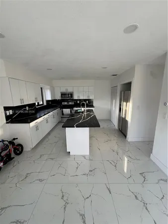 $970,000 | 19530 Southwest 210th Street, Miami, FL 33187
