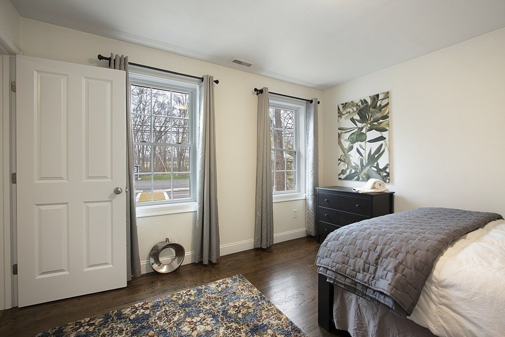 133 Warren Road Framingham, MA 01702 - Photo 26 of 34