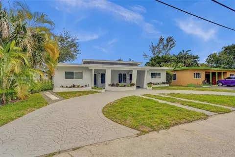 $815,000 | 2018-2020 Northeast 19th Street, Fort Lauderdale, FL 33305