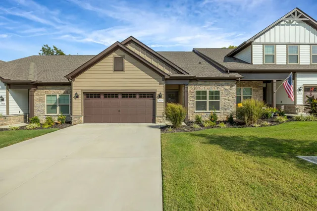 $372,900 | 2927 Soldiers Honor Drive, Murfreesboro, TN 37128