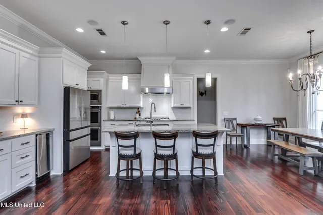 $750,000 | 110 Bristol Lane, Madison, MS 39110