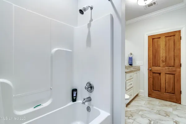 $740,000 | 110 Bristol Lane, Madison, MS 39110