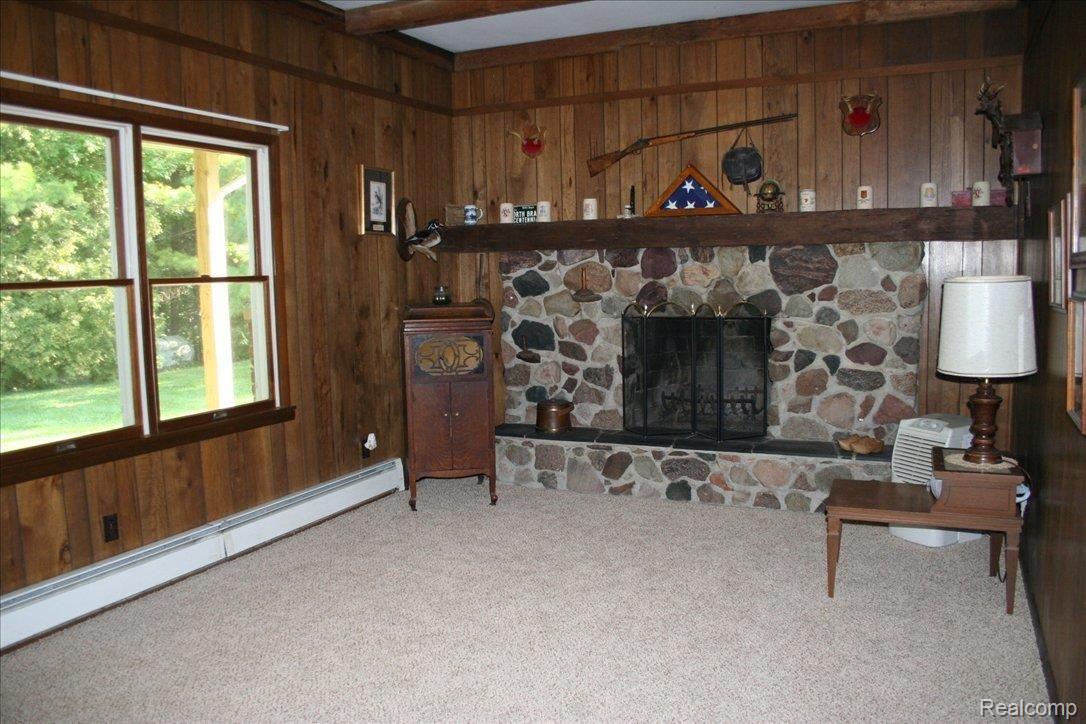 8293 Mowatt Road Silverwood, MI 48760 - Photo 6 of 14 Mowatt Family Room