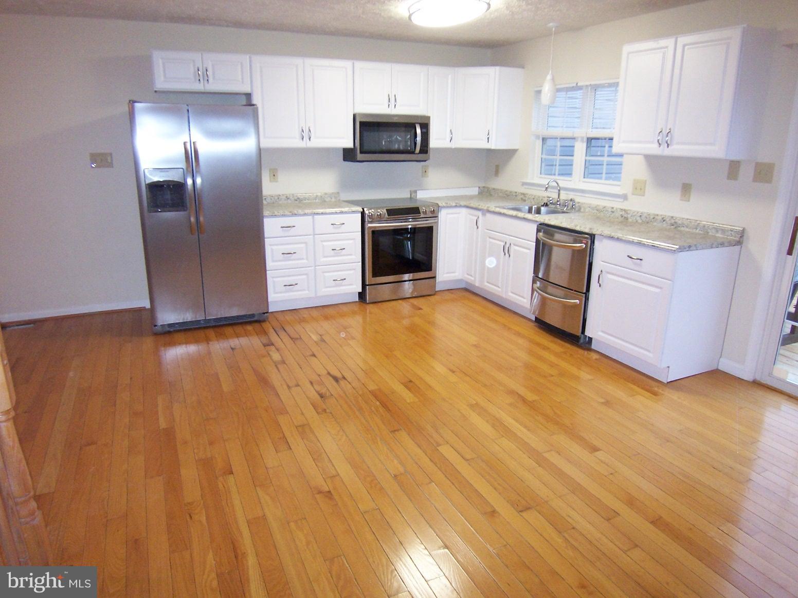 2442 Beaver Crossing Road Edgewood, MD 21040 - Photo 5 of 18 Kitchen