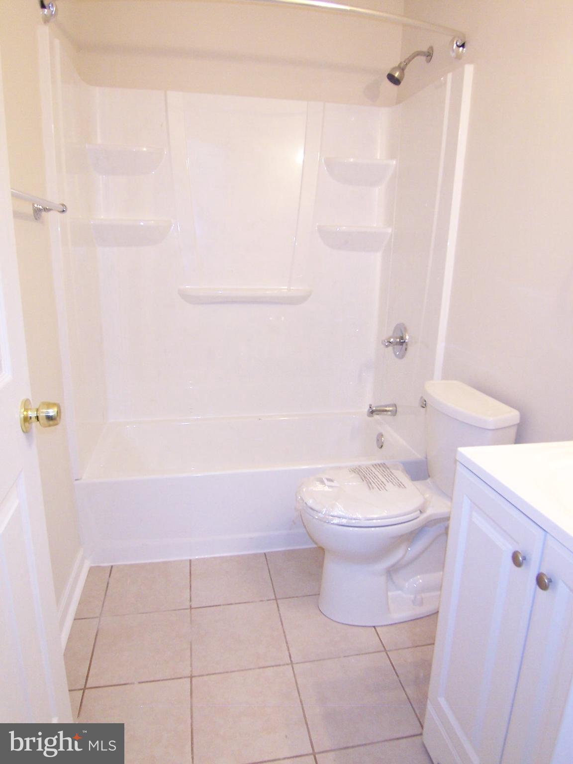 2442 Beaver Crossing Road Edgewood, MD 21040 - Photo 8 of 18 Bath