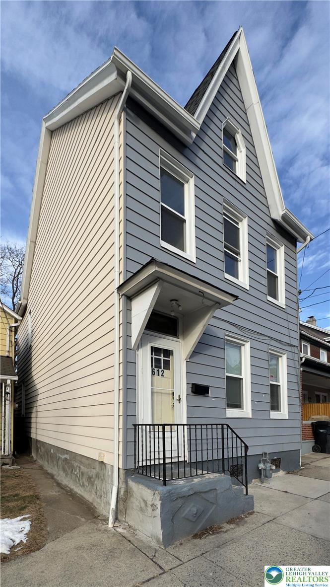 612 East 5th Street Bethlehem, PA 18015 - Photo 30 of 31 a view of a house