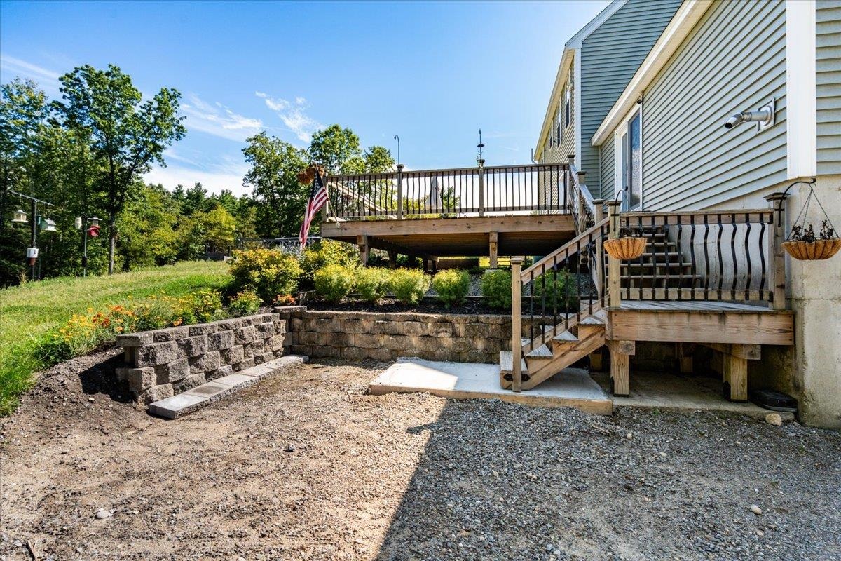 44 Pheasant Run Drive Chester, NH 03036 - Photo 16 of 59