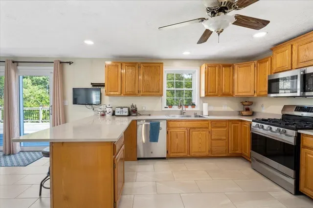 $750,000 | 44 Pheasant Run Drive, Chester, NH 03036