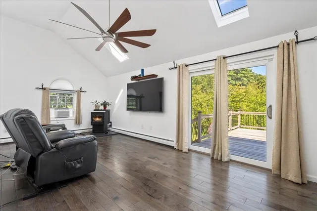 $750,000 | 44 Pheasant Run Drive, Chester, NH 03036