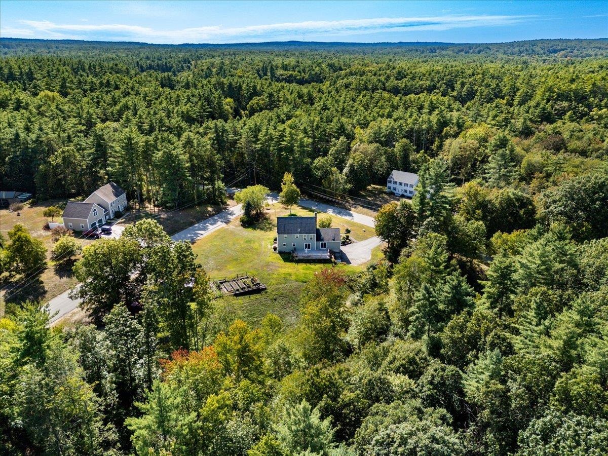 44 Pheasant Run Drive Chester, NH 03036 - Photo 8 of 59