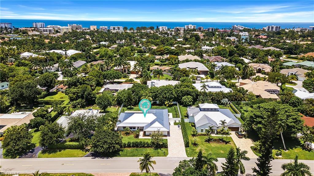 2001 Alamanda Drive Naples, FL 34102 - Photo 29 of 32 a view of a city