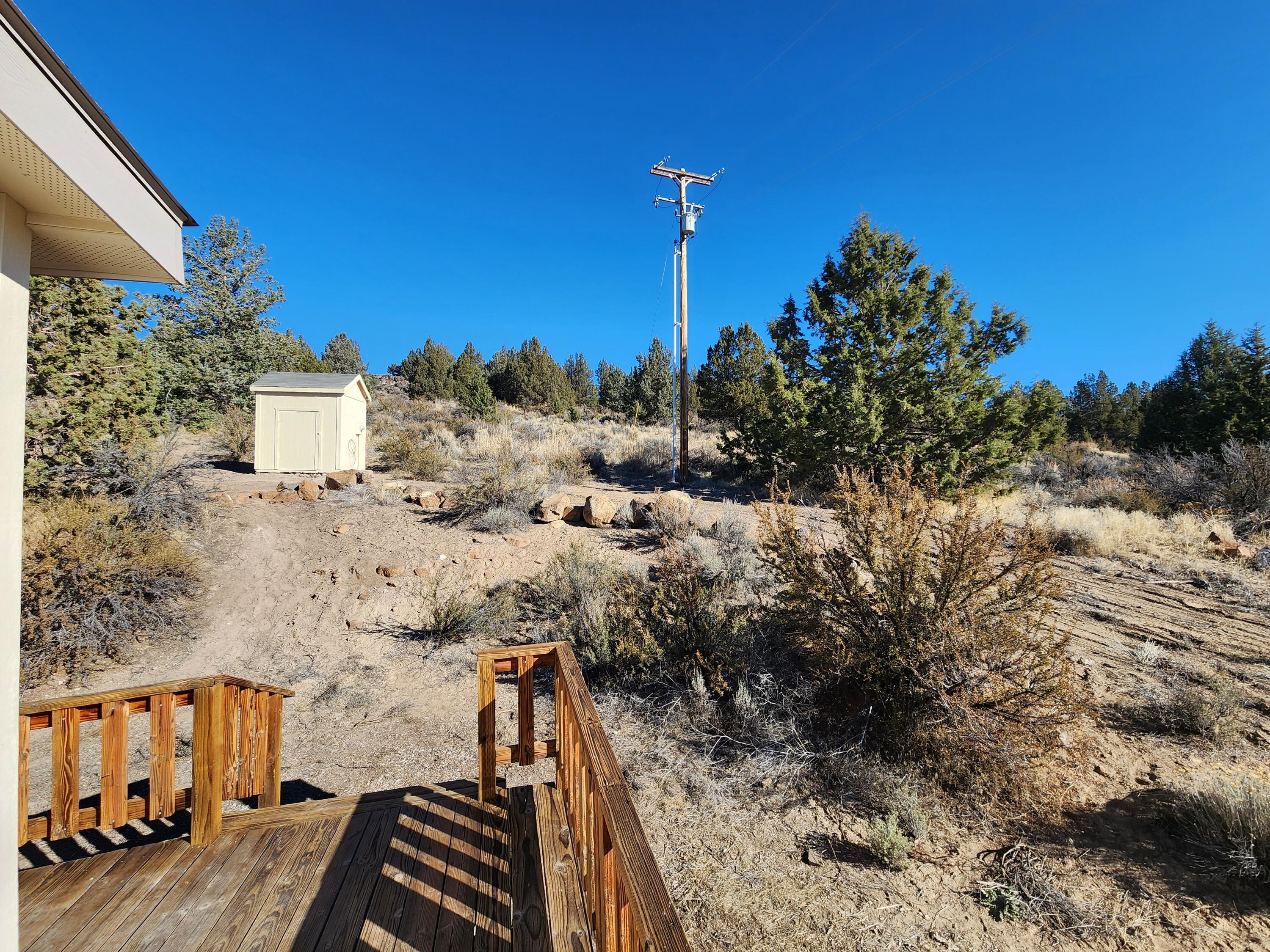33687 Drews Road Chiloquin, OR 97624 - Photo 13 of 35 20231030_110006