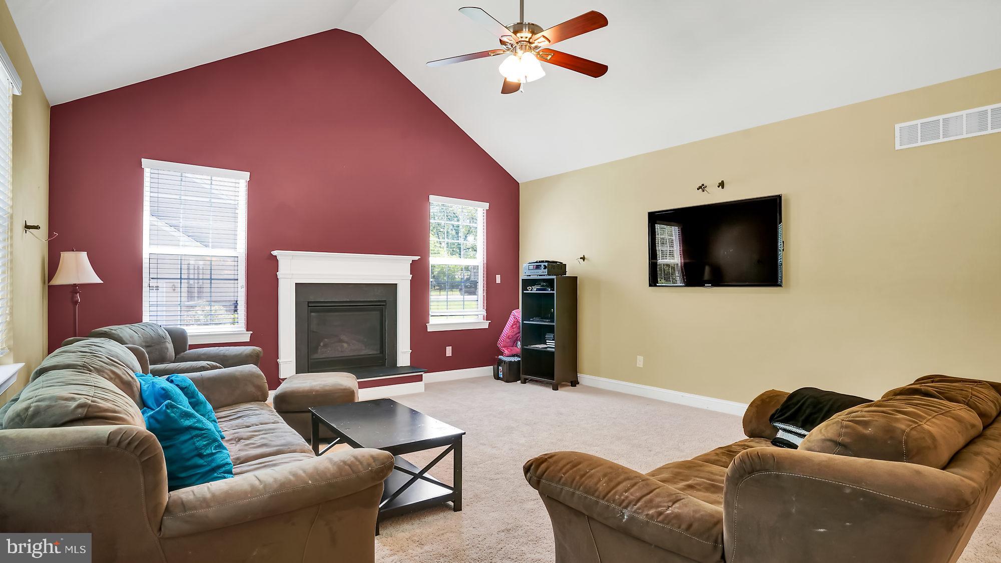 3457 Pine Road Huntingdon Valley, PA 19006 - Photo 13 of 30 Family Room