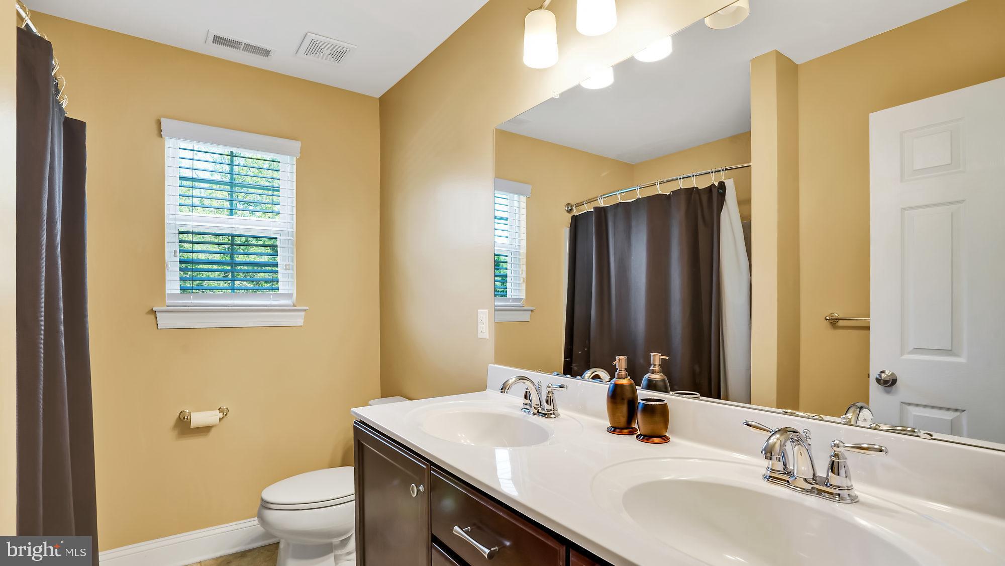 3457 Pine Road Huntingdon Valley, PA 19006 - Photo 27 of 30 Hall Bath