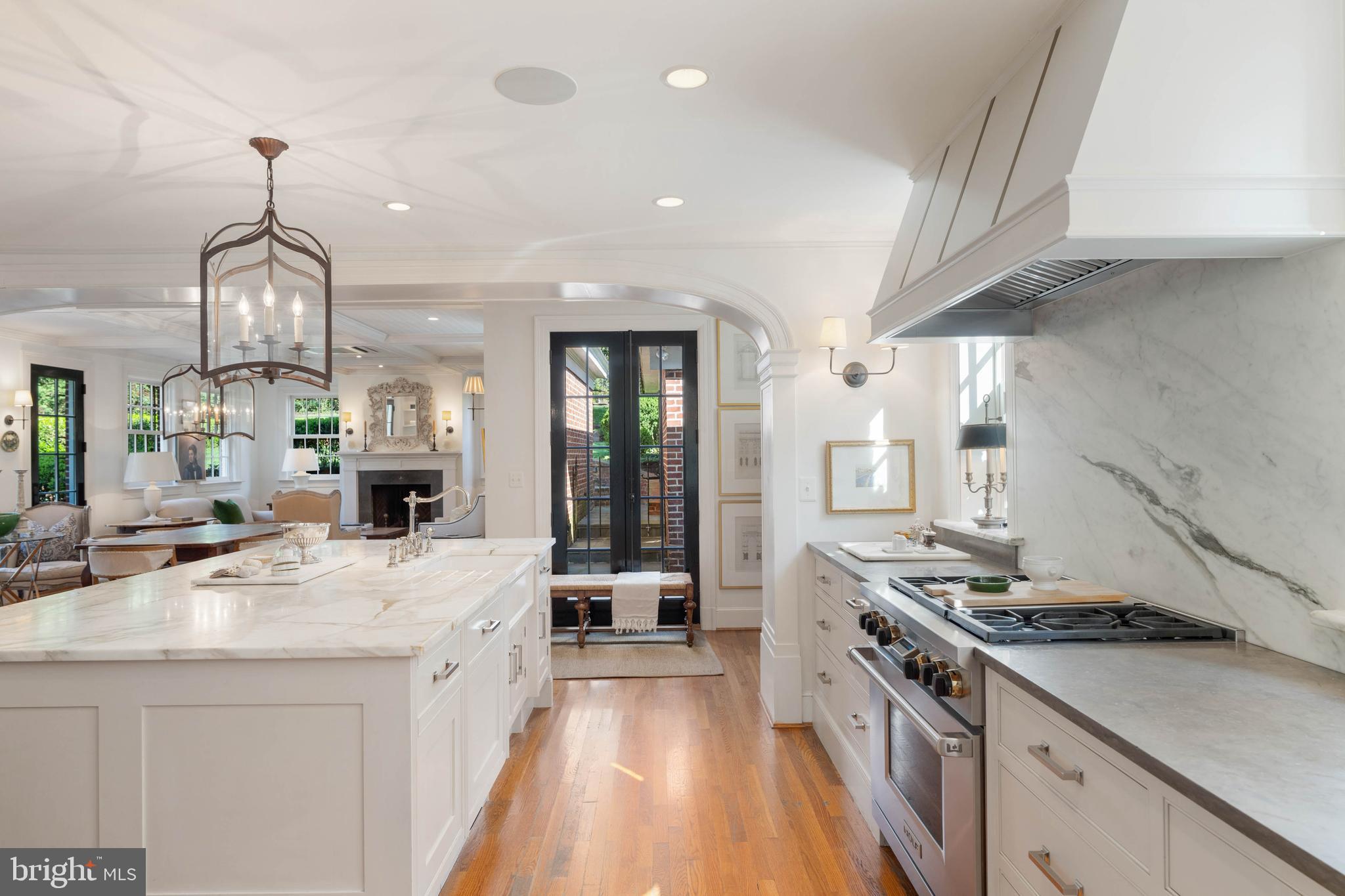 216 Chancery Road Baltimore, MD 21218 - Photo 12 of 72