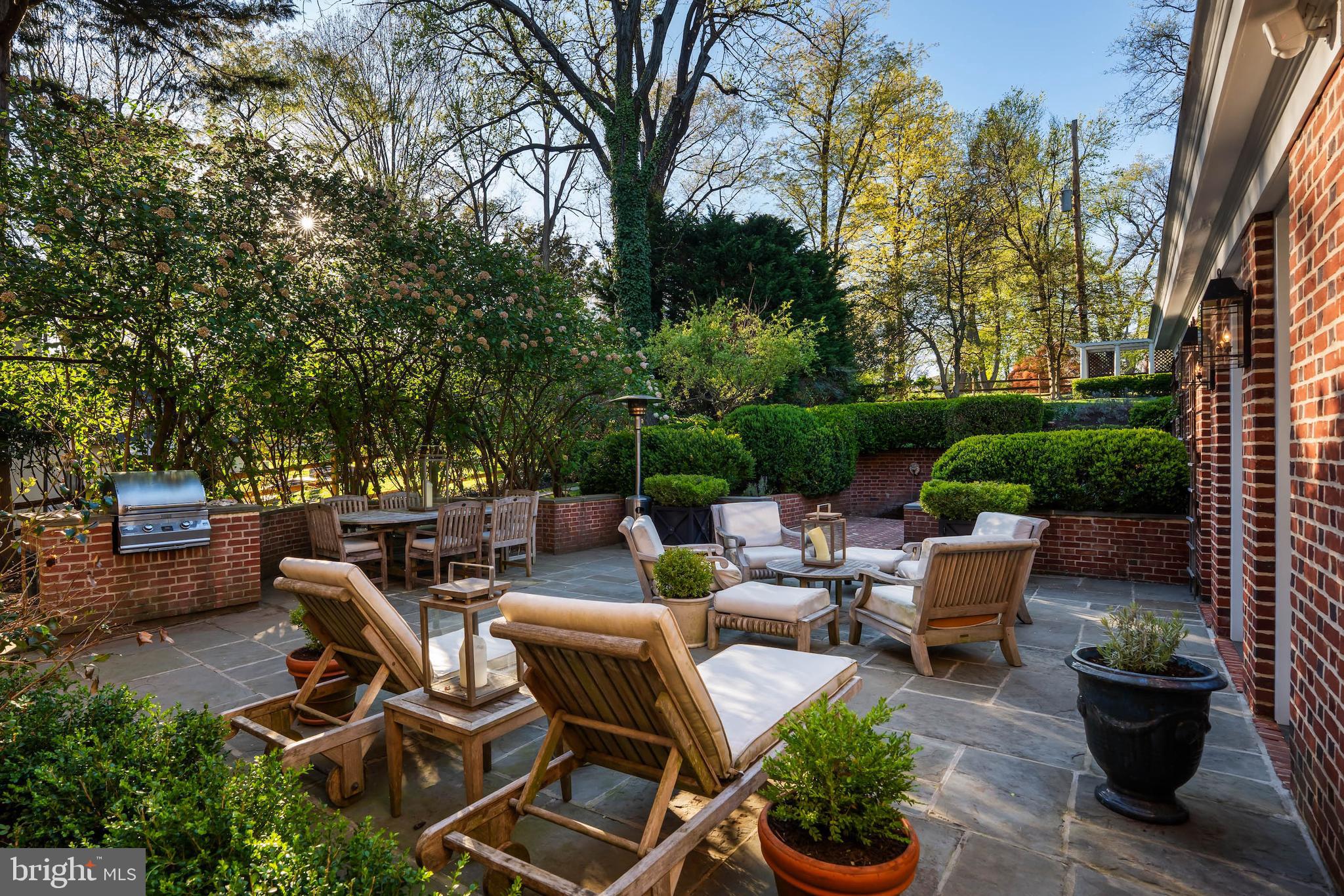 216 Chancery Road Baltimore, MD 21218 - Photo 35 of 72