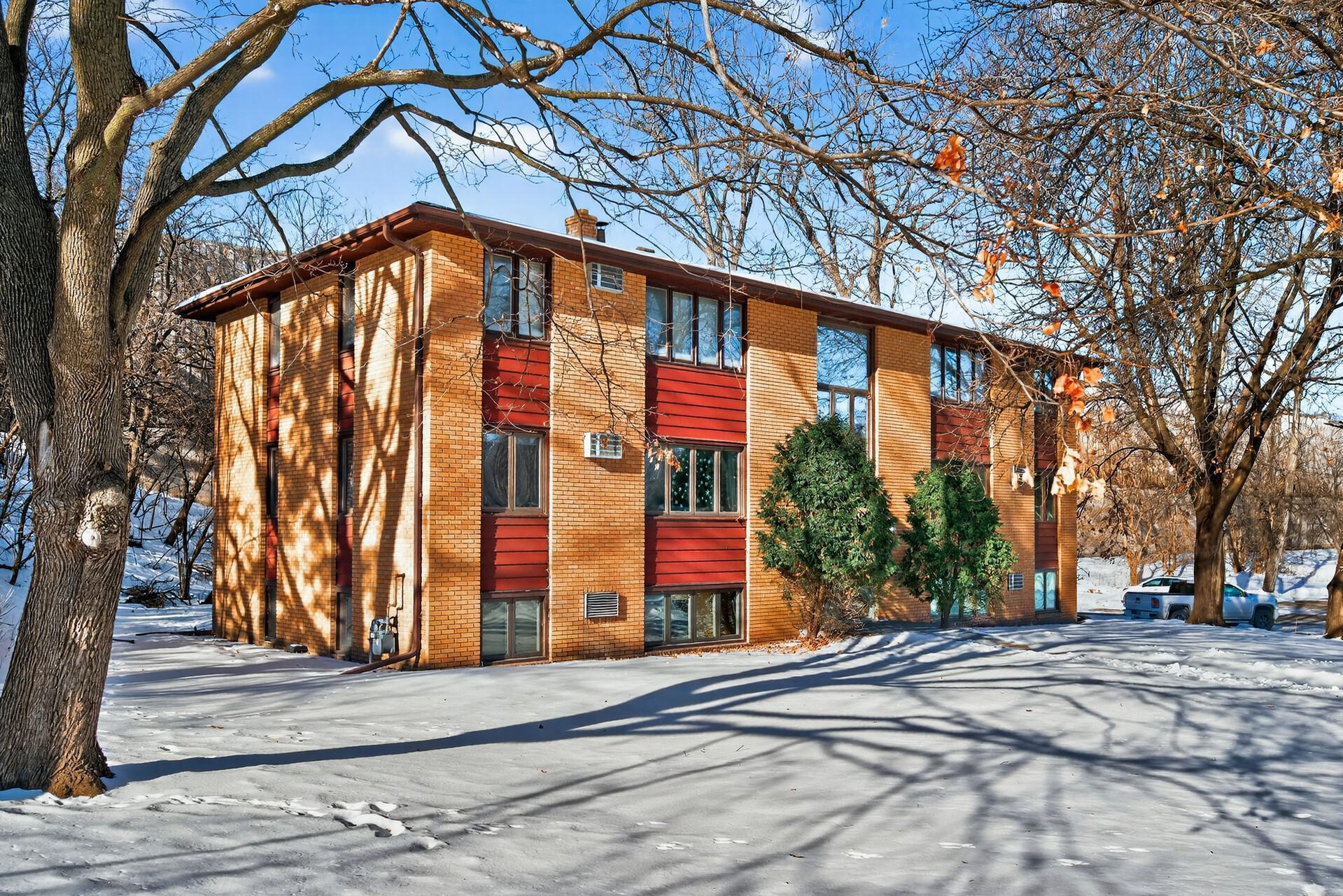 2307 Unity Avenue North Golden Valley, MN 55422 - Photo 2 of 33