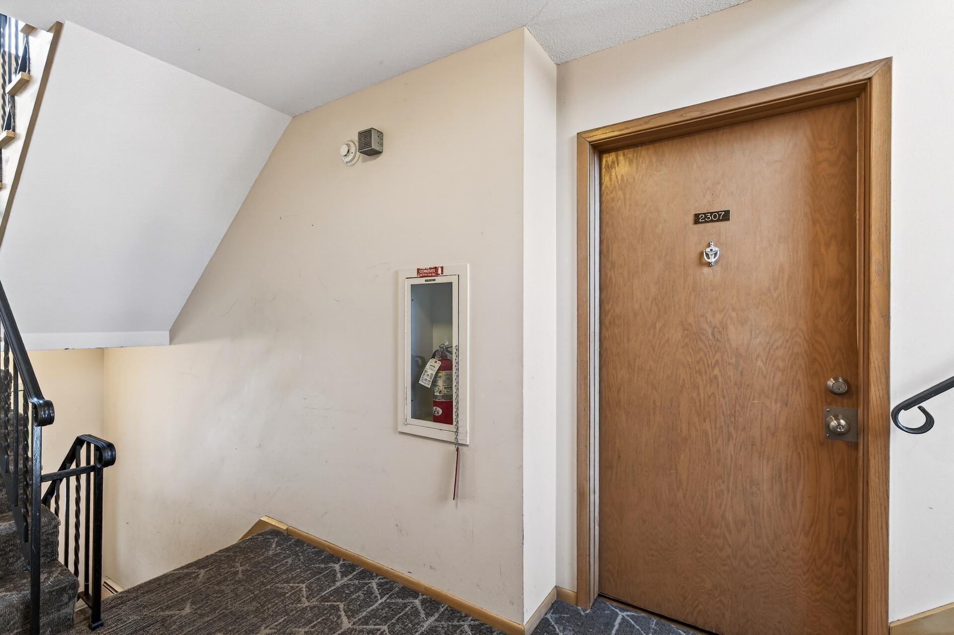 2307 Unity Avenue North Golden Valley, MN 55422 - Photo 22 of 33