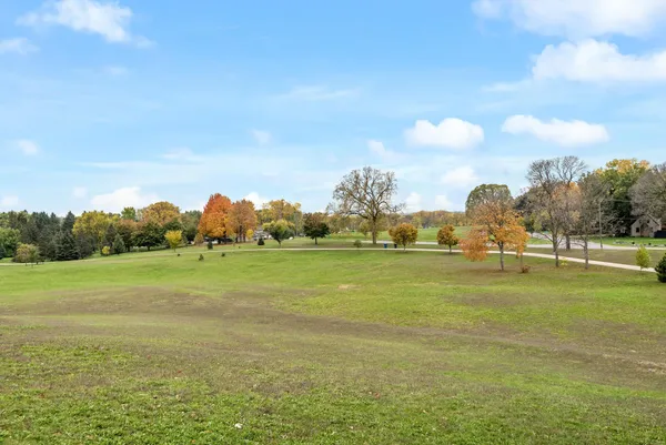 $124,900 | 2307 Unity Avenue North, Golden Valley, MN 55422