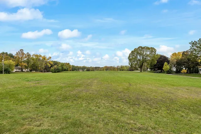 $129,900 | 2307 Unity Avenue North, Golden Valley, MN 55422