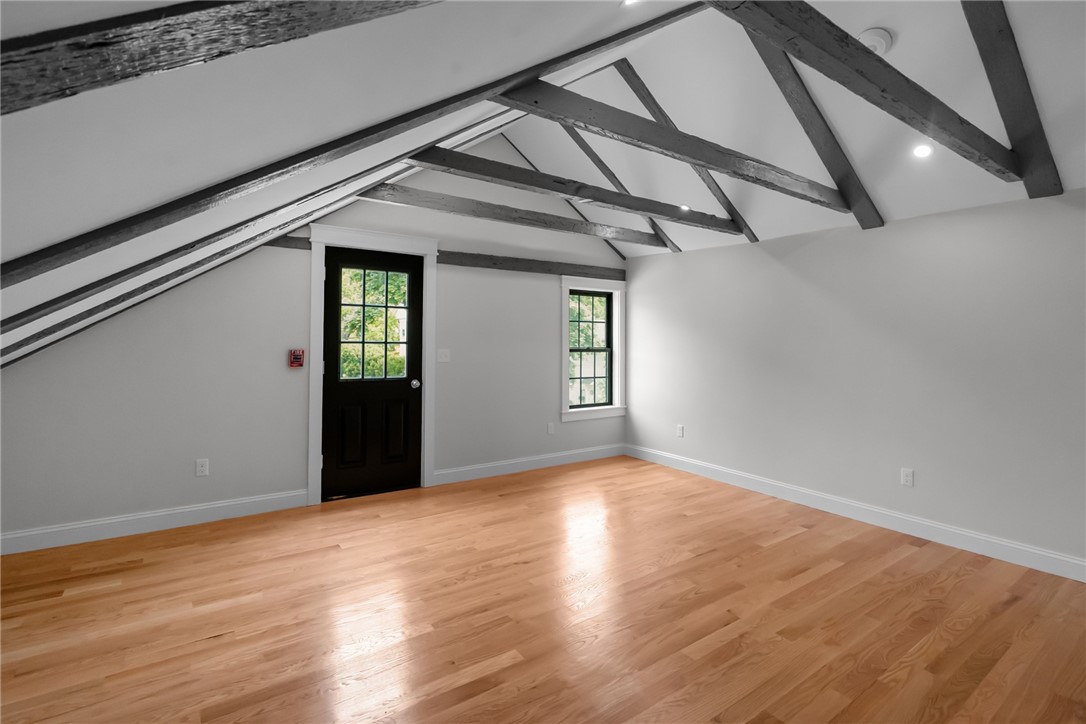 474 Thames Street, Unit 3 Bristol, RI 02809 - Photo 9 of 11