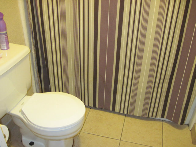 1555 Hecker Pass Road, Unit D102 Gilroy, CA 95020 - Photo 9 of 17 Gallery Image 9