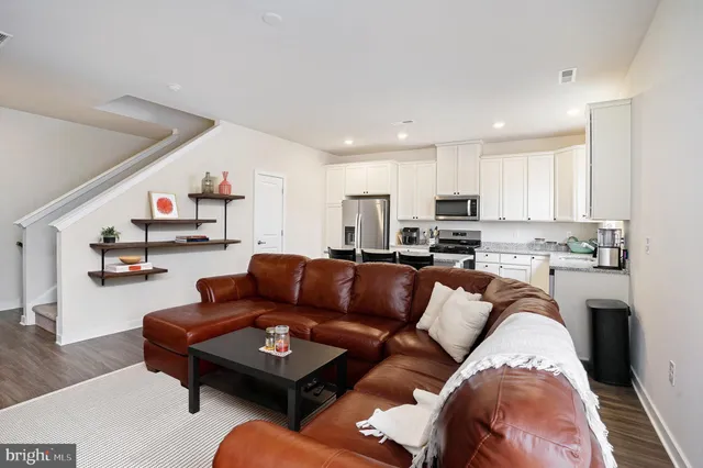 $420,000 | 7 Ford Street, Unit A, Bridgeport, PA 19405