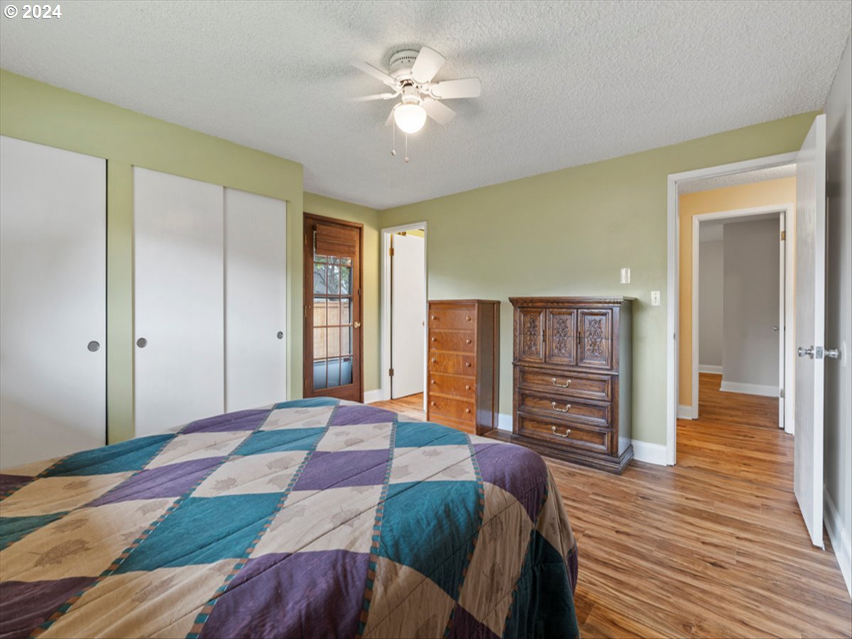 14075 Southwest Rochester Drive Beaverton, OR 97008 - Photo 15 of 25 Bedroom, Primary