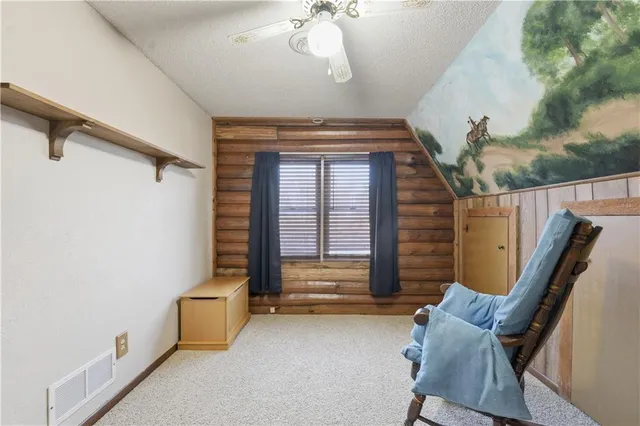 $799,000 | 12703 North Robinhood Lane, Kansas City, MO 64164