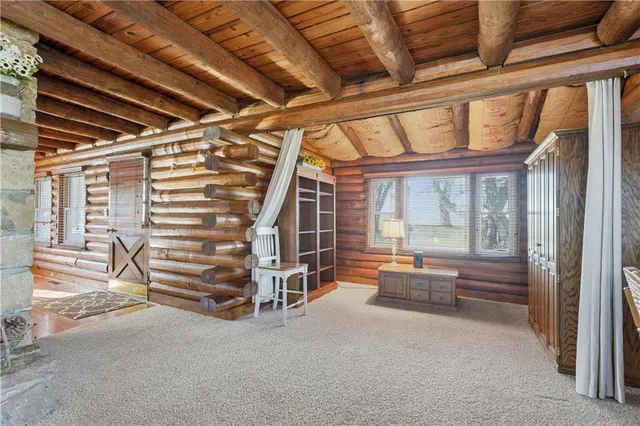 $799,000 | 12703 North Robinhood Lane, Kansas City, MO 64164